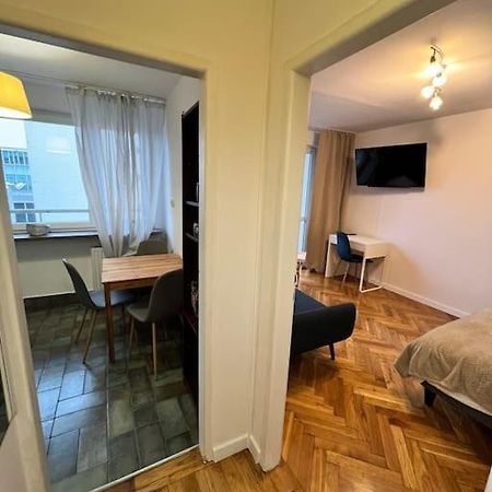 Ohmyhome - Chmielna Warszawa Zewnętrze zdjęcie